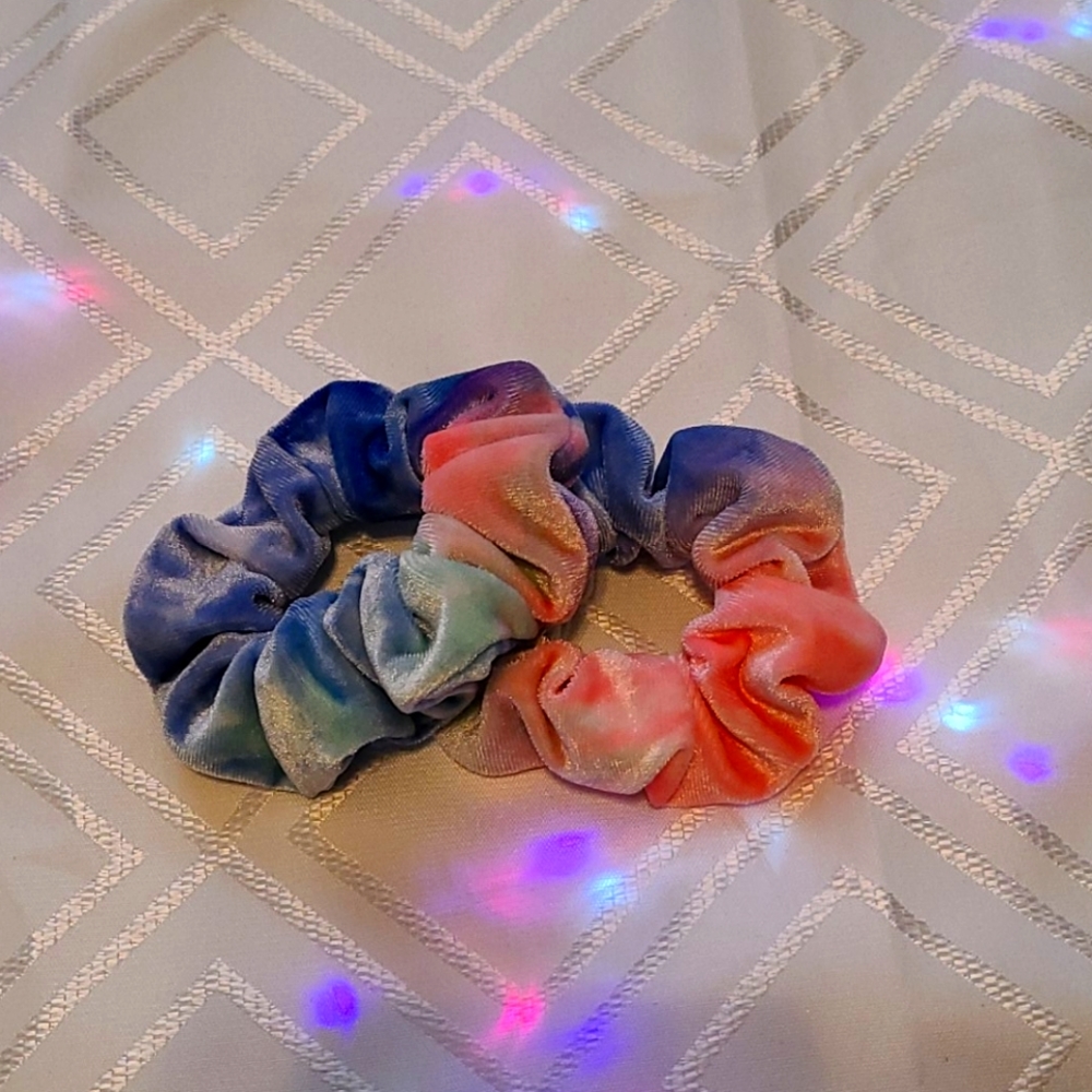Tie Dye Scrunchies